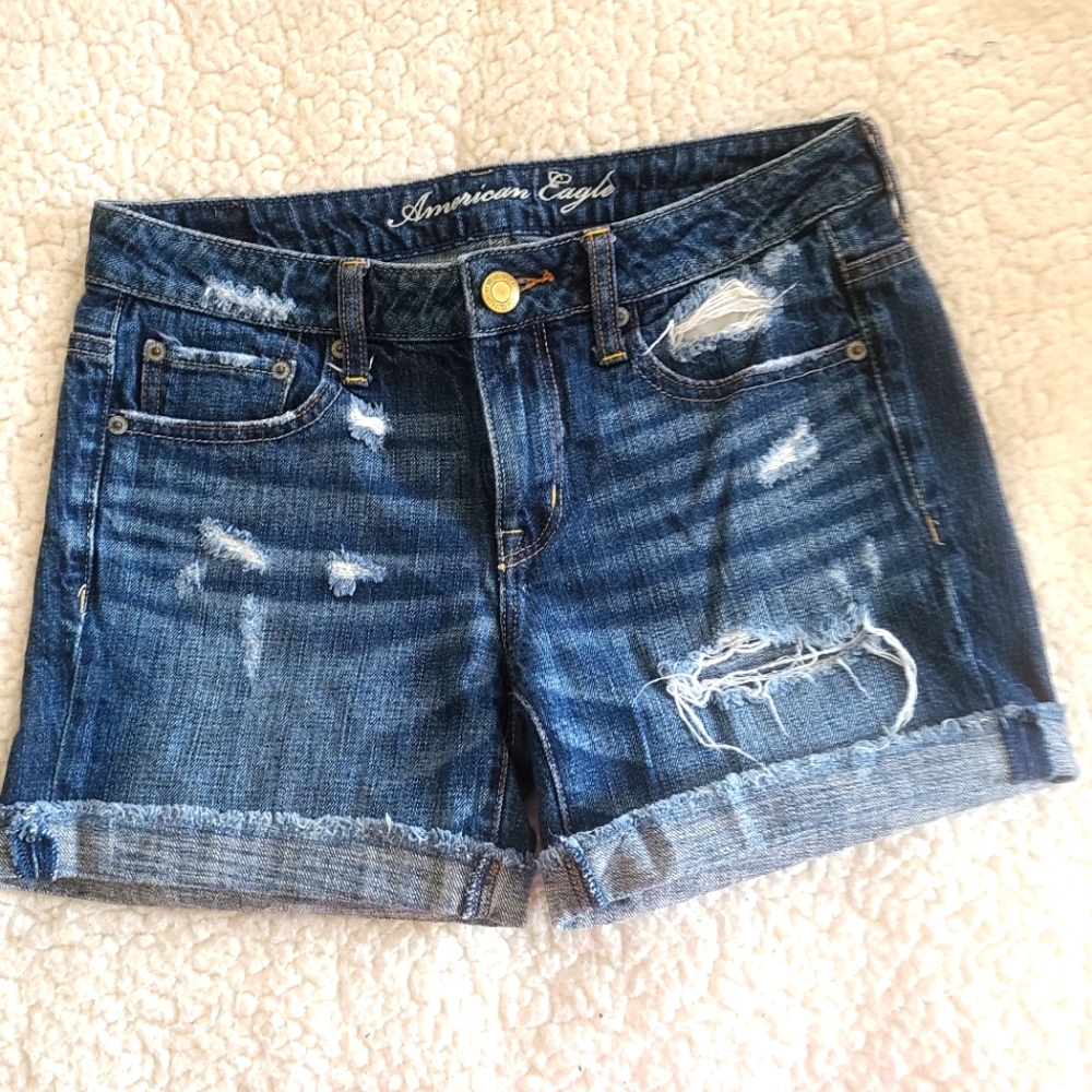 American Eagle Outfitters distressed/destroyed denim shorts cuff fringe dark 2